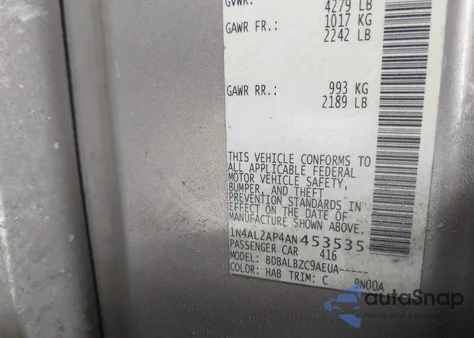 2010 Nissan Altima 2.5 S z USA, uszkodzony, nr VIN 1N4AL2AP4AN453535